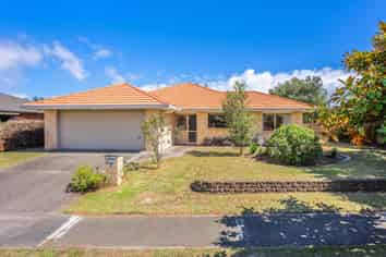 5 Ashleigh Way, Waikanae Beach