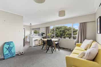 24A The Track, Plimmerton