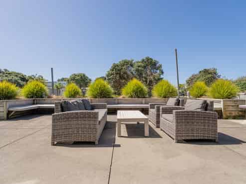 113 Sands Crescent, Matarangi