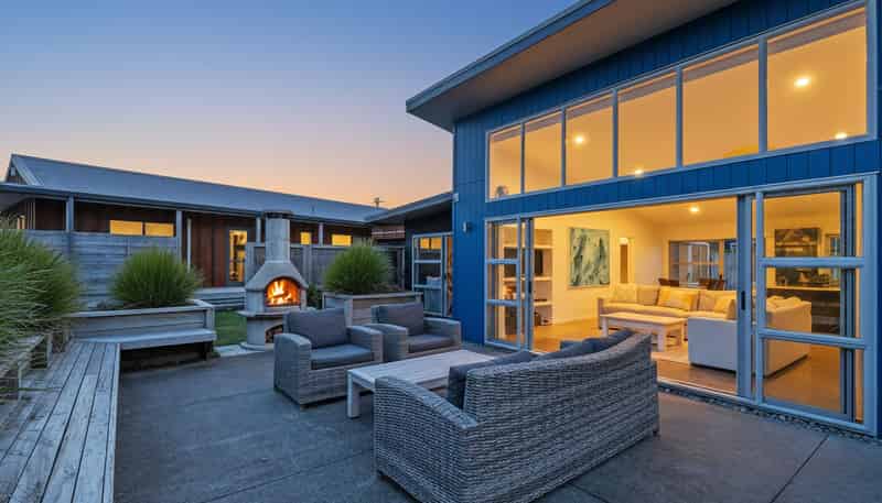 113 Sands Crescent, Matarangi