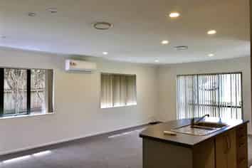 5A Raphoe Road, Flat Bush