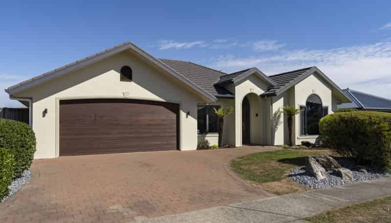 116 Aldinga Avenue, Stoke