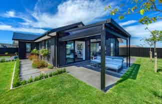 8 Chelsea Lane, Rolleston