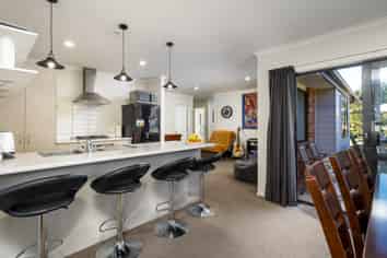 17 Eric Batchelor Place, WAIMATE