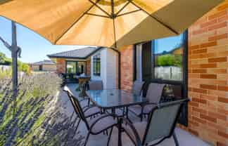 17 Eric Batchelor Place, WAIMATE