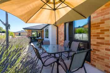 17 Eric Batchelor Place, WAIMATE