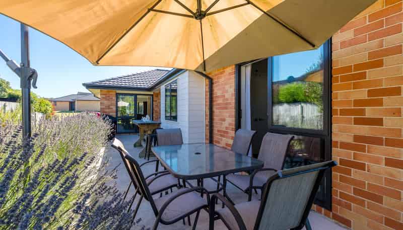 17 Eric Batchelor Place, WAIMATE