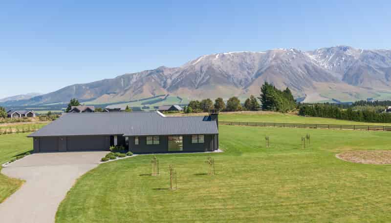 7/543 Zig Zag Road, Windwhistle