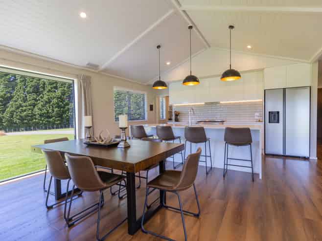 17/543 Zig Zag Road, Windwhistle