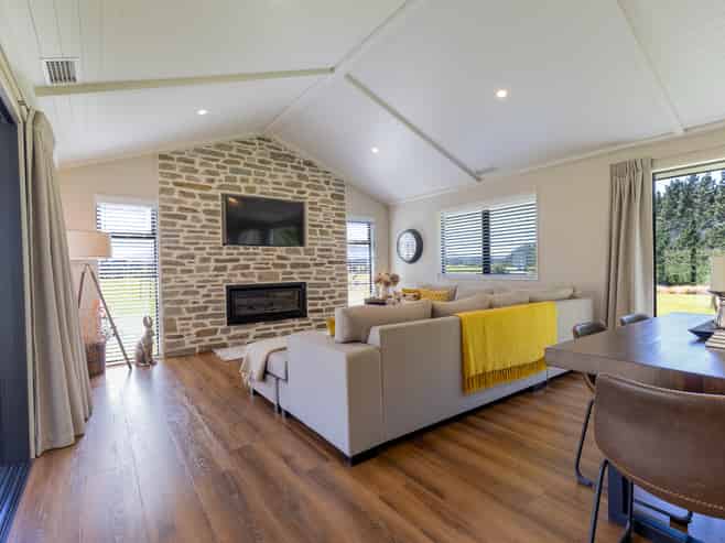 17/543 Zig Zag Road, Windwhistle