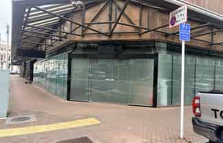 High profile corner site