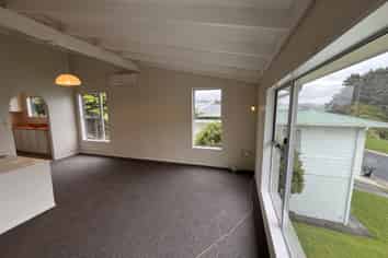 34b Colchester Crescent, Newlands