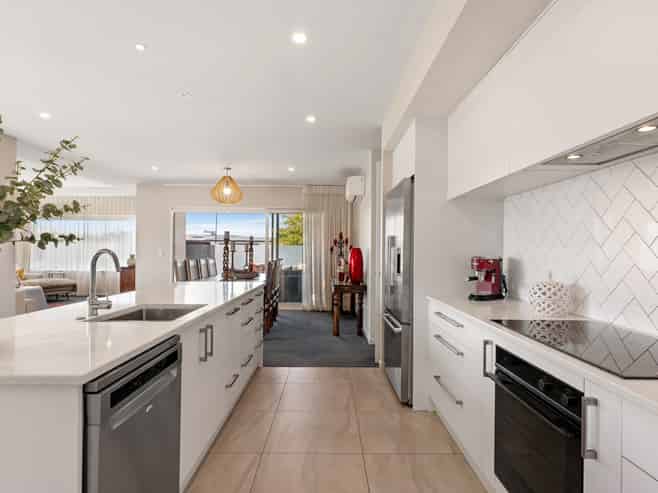 1 Faulks Drive, Lincoln