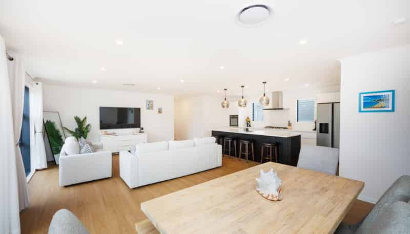 52 Hunia Terrace, Himatangi Beach