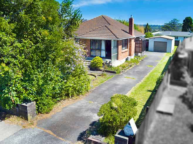 45 Sturges Road, Henderson