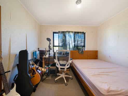 45 Sturges Road, Henderson