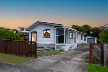 17 Moki Street, Titahi Bay