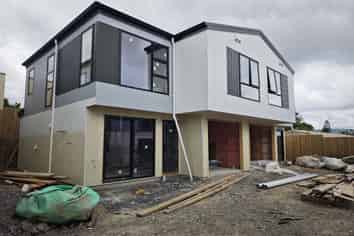 1-8/9 Kaikoura Street, Henderson