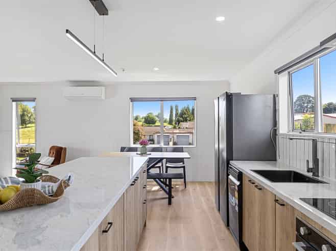 14 Montgomery Crescent, Putaruru