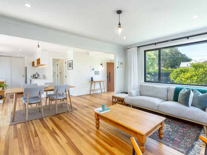 14 Wood Street, Greytown