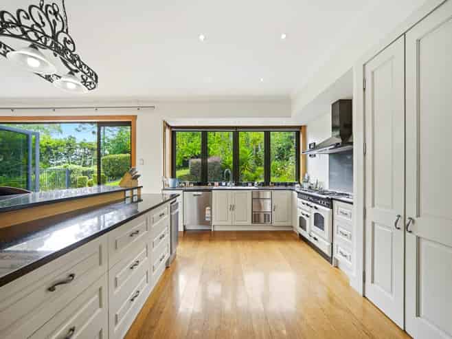 10 Bristol Road, Whenuapai