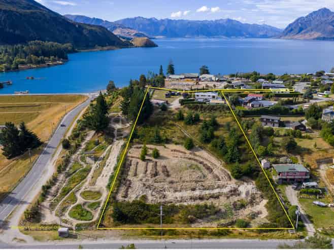 17 Parry Crescent, Lake Hawea