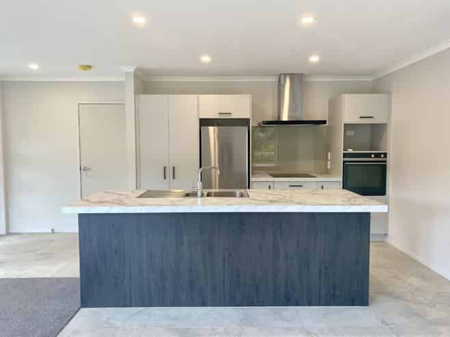 154a Western Hills Drive, Kensington