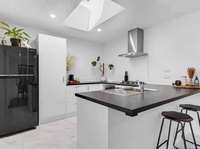 14 Regiment Road, Papakura