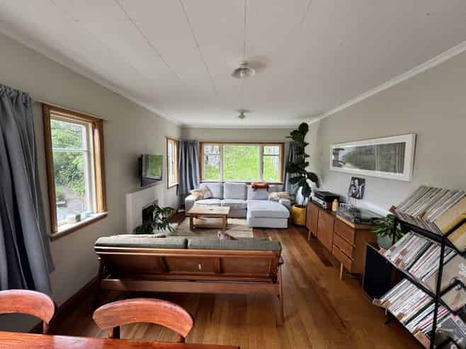 111 Nevay Road, Miramar