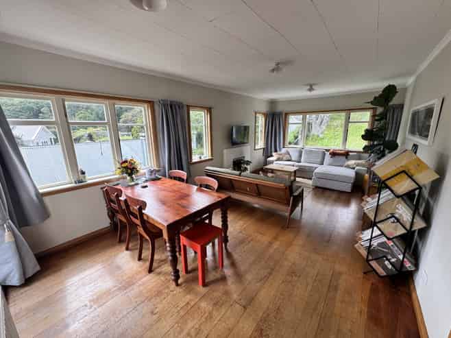 111 Nevay Road, Miramar