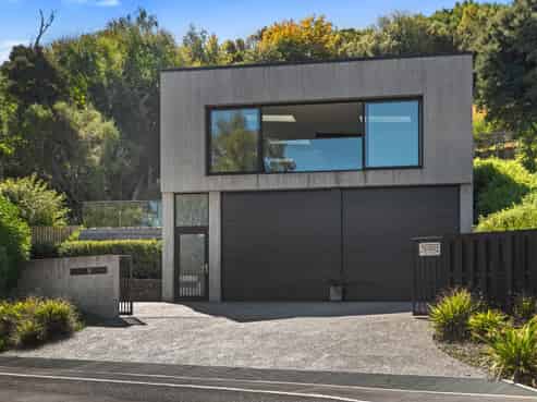 9 Woodills Road, Akaroa