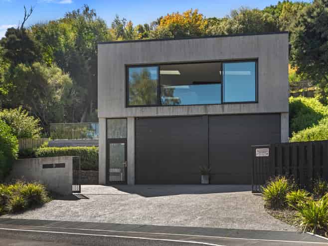 9 Woodills Road, Akaroa