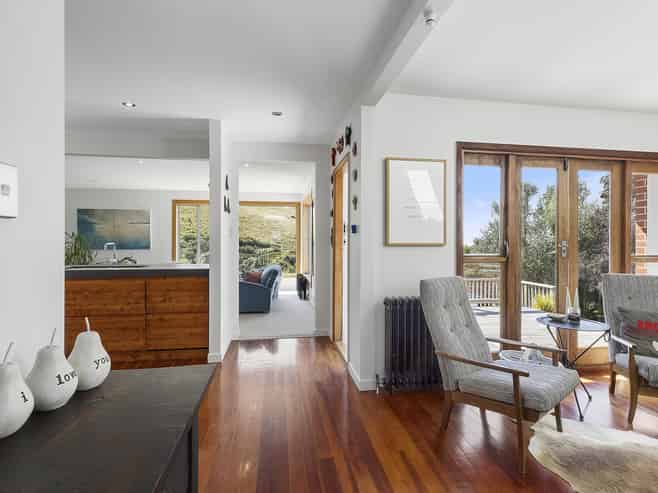 18 Kapekape Place, Pukerua Bay