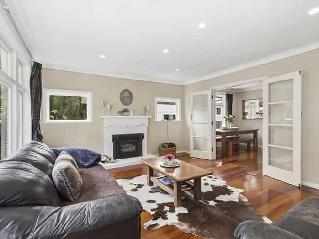 64 Airlie Road, Plimmerton