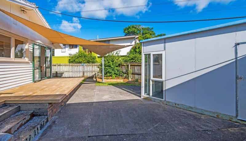 35 Laureston Avenue, Papatoetoe