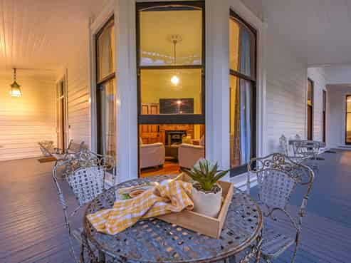 642 Pioneer Highway, Highbury