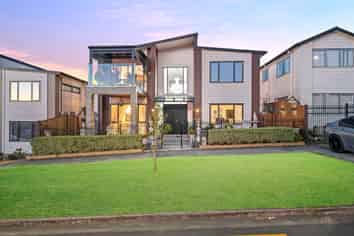 16 Lime Hill Rise, Flat Bush