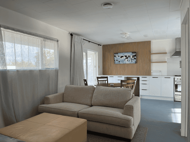 2/2 Beach Road, Ruakaka