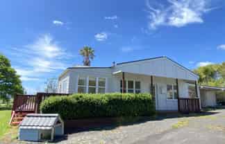 1837b East Coast Road, Dairy Flat