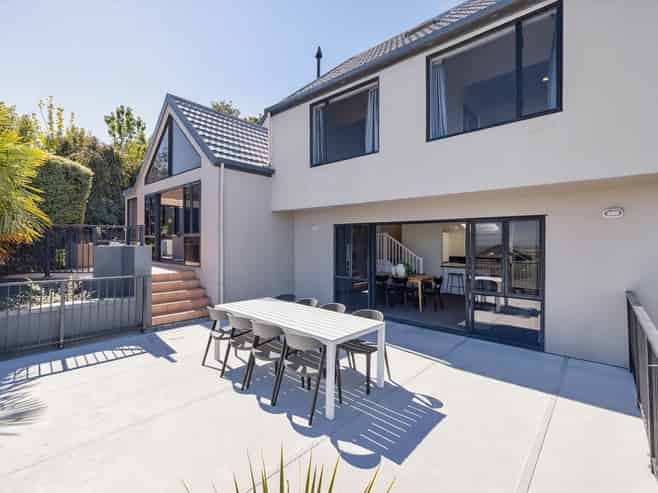 25 Lookaway Place, Huntsbury