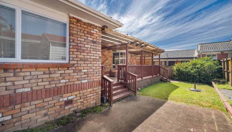 2/2 Plane Street, Avondale