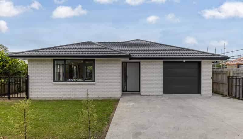 30A Queenwood Road, Levin