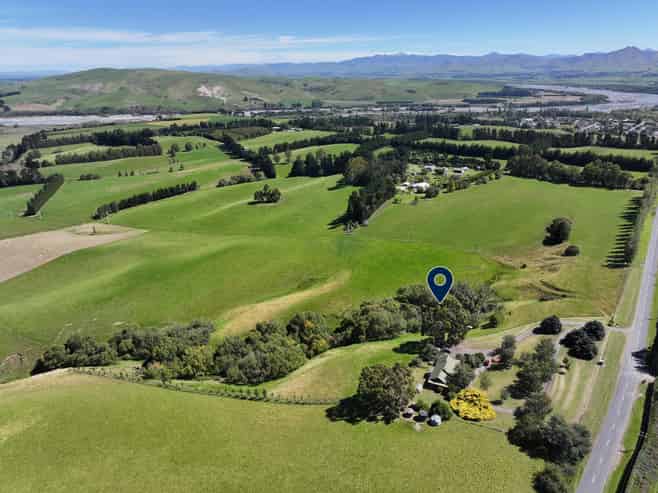 180 Leader Road West, Waiau