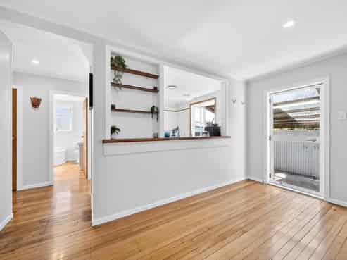 2 Philip Street, Carterton