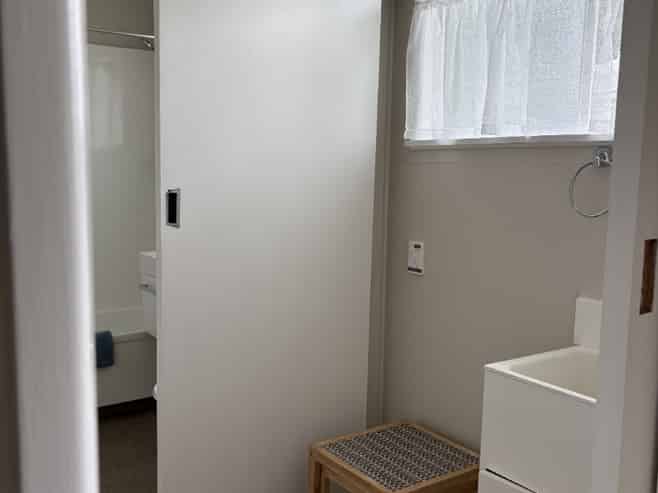 4/664 Gladstone Road , Gisborne