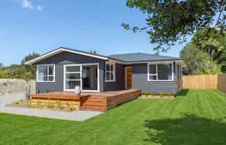 9 Lyttle Way, Featherston