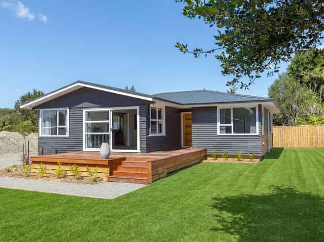 9 Lyttle Way, Featherston
