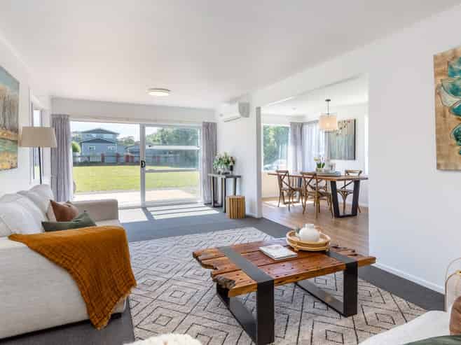 9 Lyttle Way, Featherston