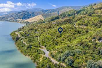 710 Queen Charlotte Drive, Havelock