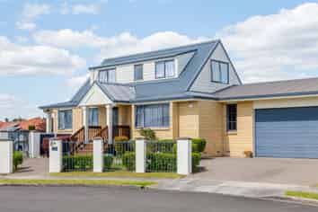 23 Mews Place, Forest Lake